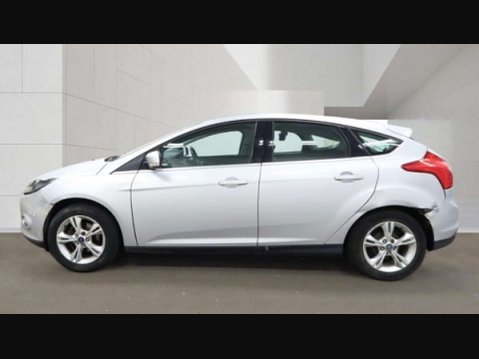 Ford Focus 1.6 Focus Zetec 125 5dr 6