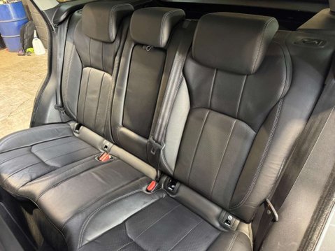 Land Rover Range Rover Evoque 2.0 Range Rover Evoque SE Tech TD4 4WD 5dr 61