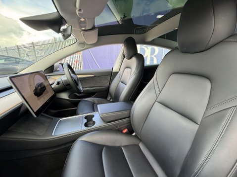 Tesla Model 3 Saloon 4dr Electric Auto RWD (241 bhp) 28