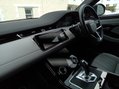 Land Rover Range Rover Evoque P300E 6