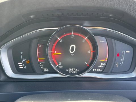 Volvo V60 2.0 D3 R-Design Nav Auto Euro 6 (s/s) 5dr 26