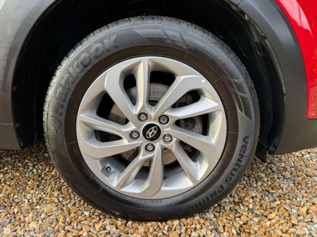 Hyundai TUCSON 1.7 CRDi Blue Drive SE Nav Euro 6 (s/s) 5dr 14
