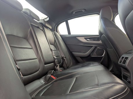 Jaguar XE 2.0 XE R-Dynamic S D Auto 4dr 47