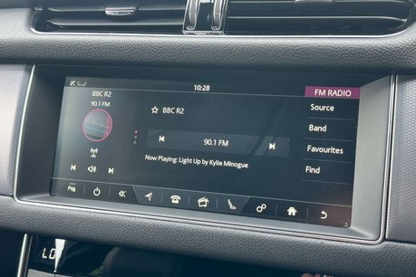 Jaguar XF 2.0d R-Sport Sportbrake 5dr Diesel Auto Euro 6 (s/s) (163 ps) 55