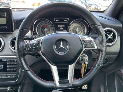 Mercedes-Benz GLA 2.1 GLA220 CDI AMG Line 7G-DCT 4MATIC Euro 6 (s/s) 5dr 31