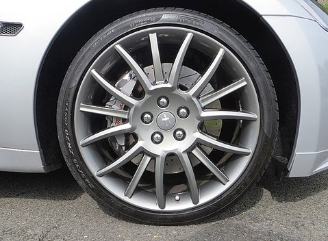 Maserati Grancabrio Sport 6