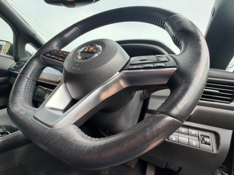 Nissan LEAF N-CONNECTA 18