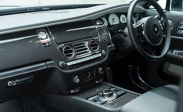 Rolls-Royce Wraith Black Badge 14
