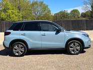 Suzuki Vitara SZ-T BOOSTERJET MHEV 7