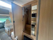 Bessacarr E 5 Berth | 4 Belts | Dinette | Rear Kitchen| Side Bathroom | Vanlux 16