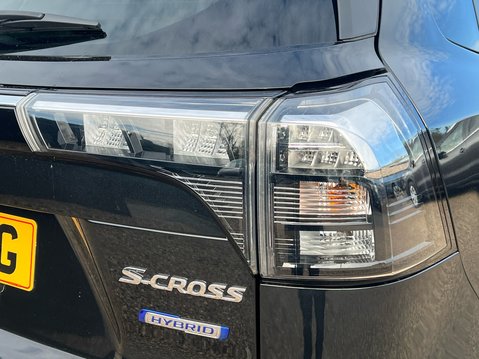 Suzuki S-Cross MOTION BOOSTERJET MHEV 19