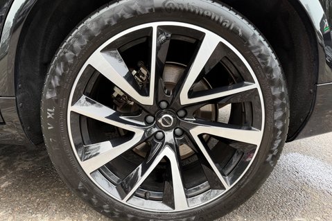 Volvo XC90 B5 ULTIMATE DARK AWD MHEV -ONE OWNER - VAT Q -B&W -PAN ROOF -ACC -BLIS 79