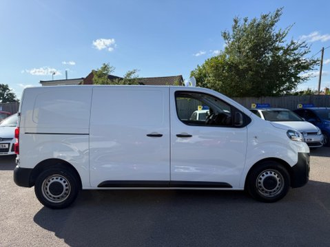 Vauxhall Vivaro 1.5 Turbo D 2900 Dynamic L1 H1 Euro 6 (s/s) 6dr 6