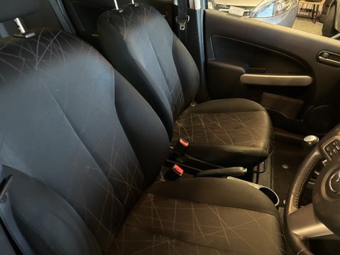 Mazda 2 TAMURA 11