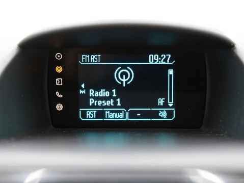 Ford Fiesta 1.0T EcoBoost Zetec Euro 5 (s/s) 5dr 14