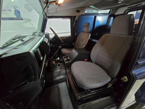 Land Rover Defender 2.5 TD5 County Hard Top SUV SWB 3dr 25