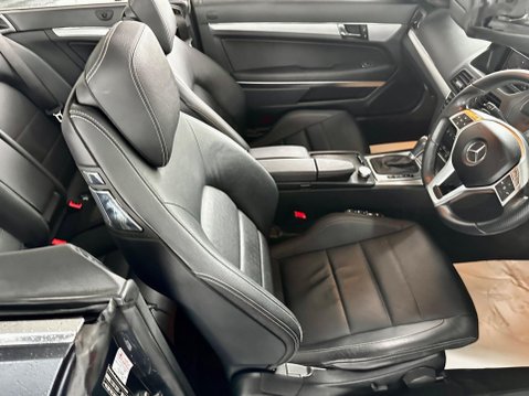 Mercedes-Benz E Class 2.1 E220 CDI BlueEfficiency Sport Cabriolet G-Tronic+ Euro 5 (s/s) 2dr 49