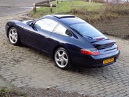 Porsche 911 CARRERA 4 60