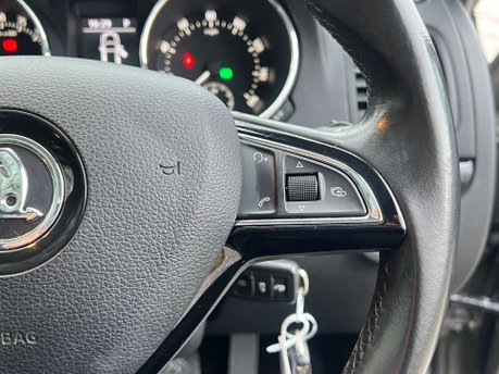 Skoda Yeti 2.0 Yeti Outdoor Laurin & Klement TDI SCR 4x4 Semi-Auto 4WD 5dr 24