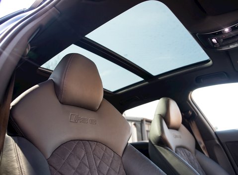 Audi RS6 Avant Performance 15