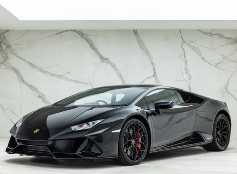 Lamborghini Huracan LP640-4 EVO 6