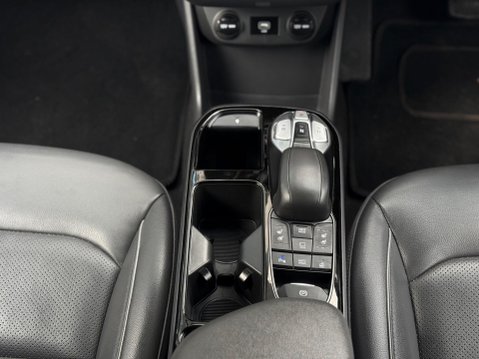 Hyundai IONIQ 38.3kWh Premium SE Auto 5dr 58