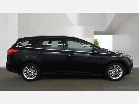 Ford Focus 1.0T EcoBoost Zetec Edition Euro 6 (s/s) 5dr 3