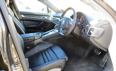 Porsche Panamera Turbo S 5