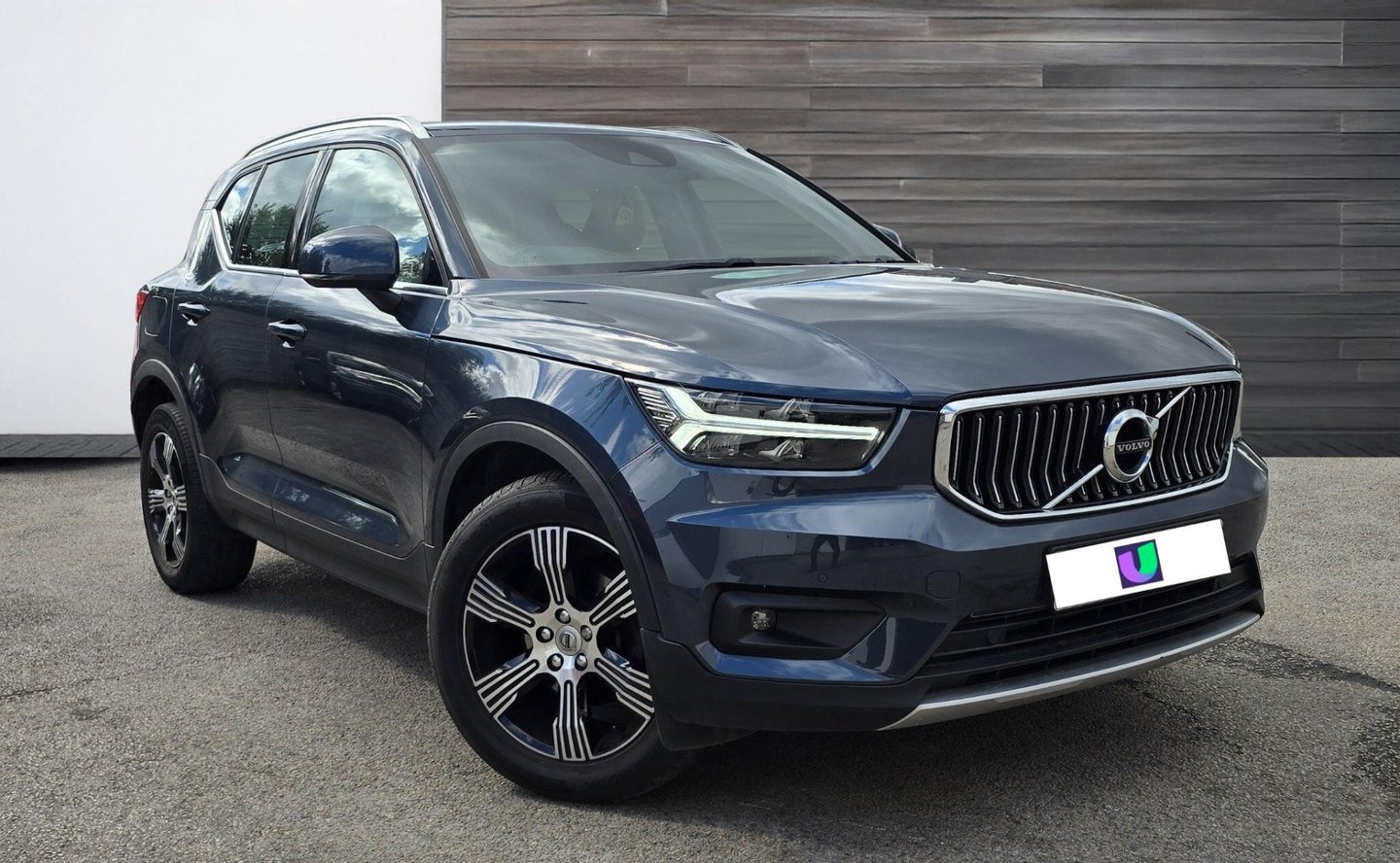 2020 Volvo XC40