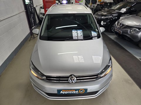 Volkswagen Touran 1.6 TDI BlueMotion Tech SE Euro 6 (s/s) 5dr 17