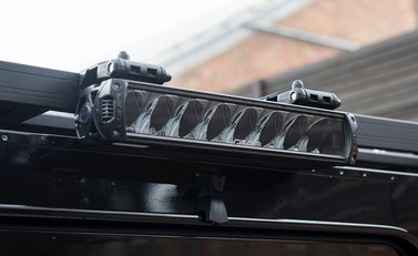 Land Rover Defender 90 Urban Truck 27