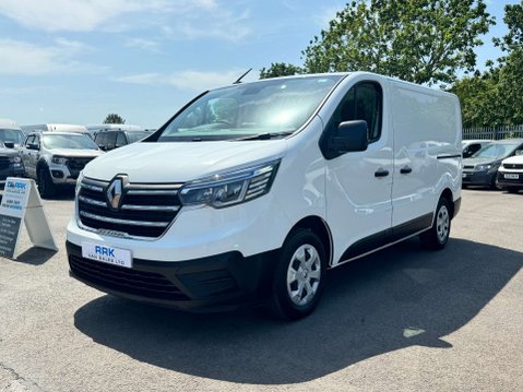 Renault Trafic 2.0 dCi Blue SL30 Advance Panel Van 5dr Diesel Manual L1 H1 Euro 6 (s/s) (1 9