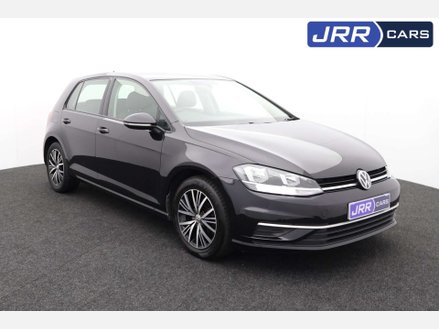 Volkswagen Golf 2.0 Golf SE Nav TDI BlueMotion Technology Semi-Auto 5dr