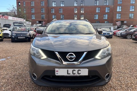 Nissan Qashqai N-CONNECTA DIG-T.. SUNROOF..SERVICES..1 PREVIOUS KEEPER... STUNNING EXAMPLE 6