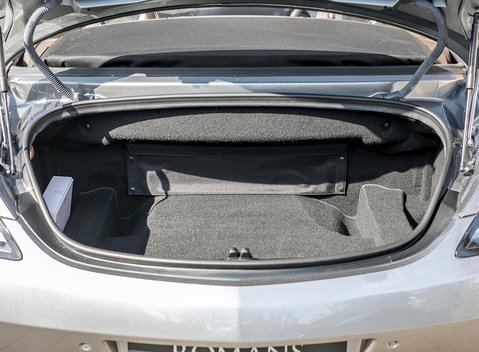 Mercedes-Benz SLS GT Roadster 28