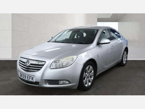 Vauxhall Insignia 2.0 CDTi SE Nav Hatchback 5dr Diesel Auto Euro 5 (160 ps) 2