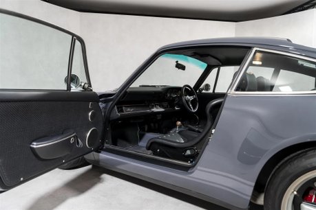 Porsche 911 SINGER 911 CLASSIC ' THE SUSSEX COMMISSION' 23