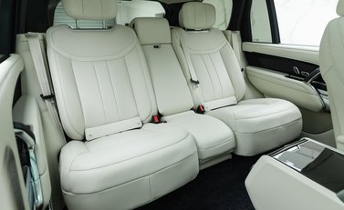 Land Rover Range Rover P460e AUTOBIOGRAPHY LWB 15