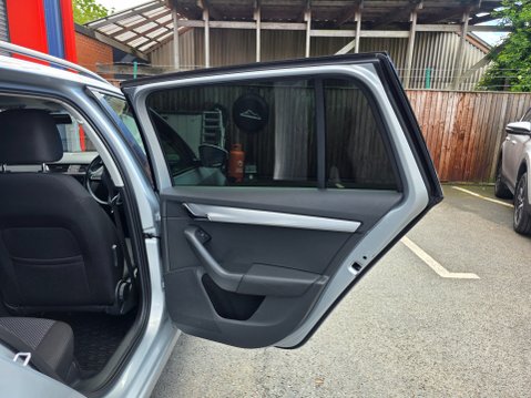 Skoda Octavia SE TDI 4X4 22