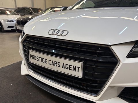 Audi TT 2.0 TFSI S line S Tronic Euro 6 (s/s) 3dr 44