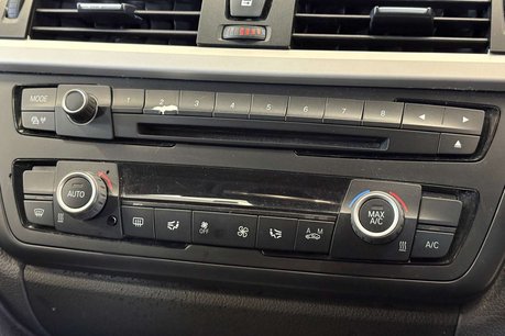 BMW 3 Series 2.0 320d ED BluePerformance EfficientDynamics Business Touring 5dr Diesel A 45