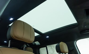 Land Rover Defender 110 X D350 16