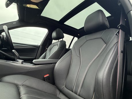 BMW 5 Series 520D M SPORT TOURING MHEV 46