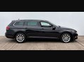 Volkswagen Passat 2.0 Passat SE Business TDI BlueMotion Technology Semi-Auto 5dr 8