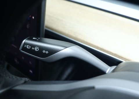 Tesla Model Y (Dual Motor) Long Range SUV 5dr Electric Auto 4WDE (384 bhp) 33