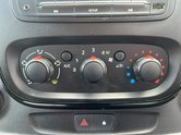 Vauxhall Vivaro SWB Low Roof Sportive 2700 Air Con Sensors Euro 6 NO VAT 30