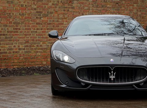 Maserati Granturismo Sport 5
