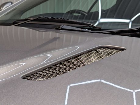 Aston Martin DB9 5.9 DB9 V12 Auto 2dr 32