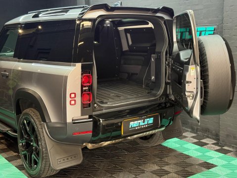 Land Rover Defender 3.0 D250 MHEV Hard Top SUV Auto 4WD SWB Euro 6 (s/s) 3dr 19