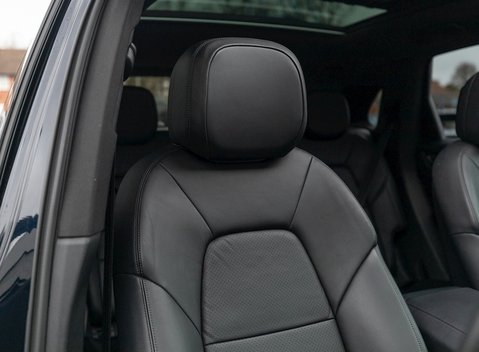 Porsche Cayenne S 13